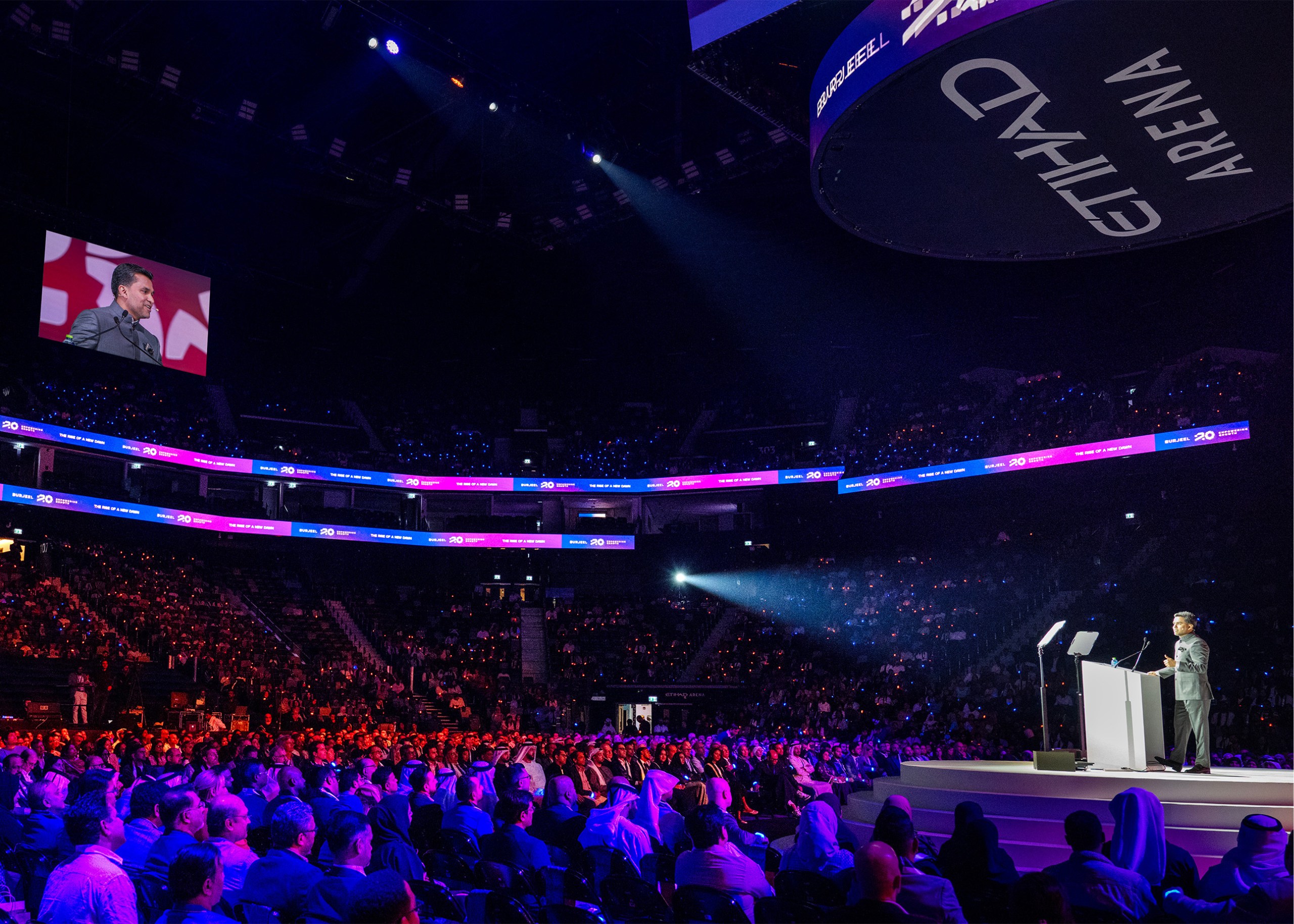 Burjeel’s 8,500-strong Town Hall Marks First-of-its-kind Leadership Address in the UAE, with AED 15 Million Surprise for Frontline Workers